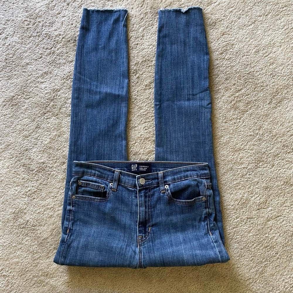 Gap High Rise Legging Jeans Size 2/26